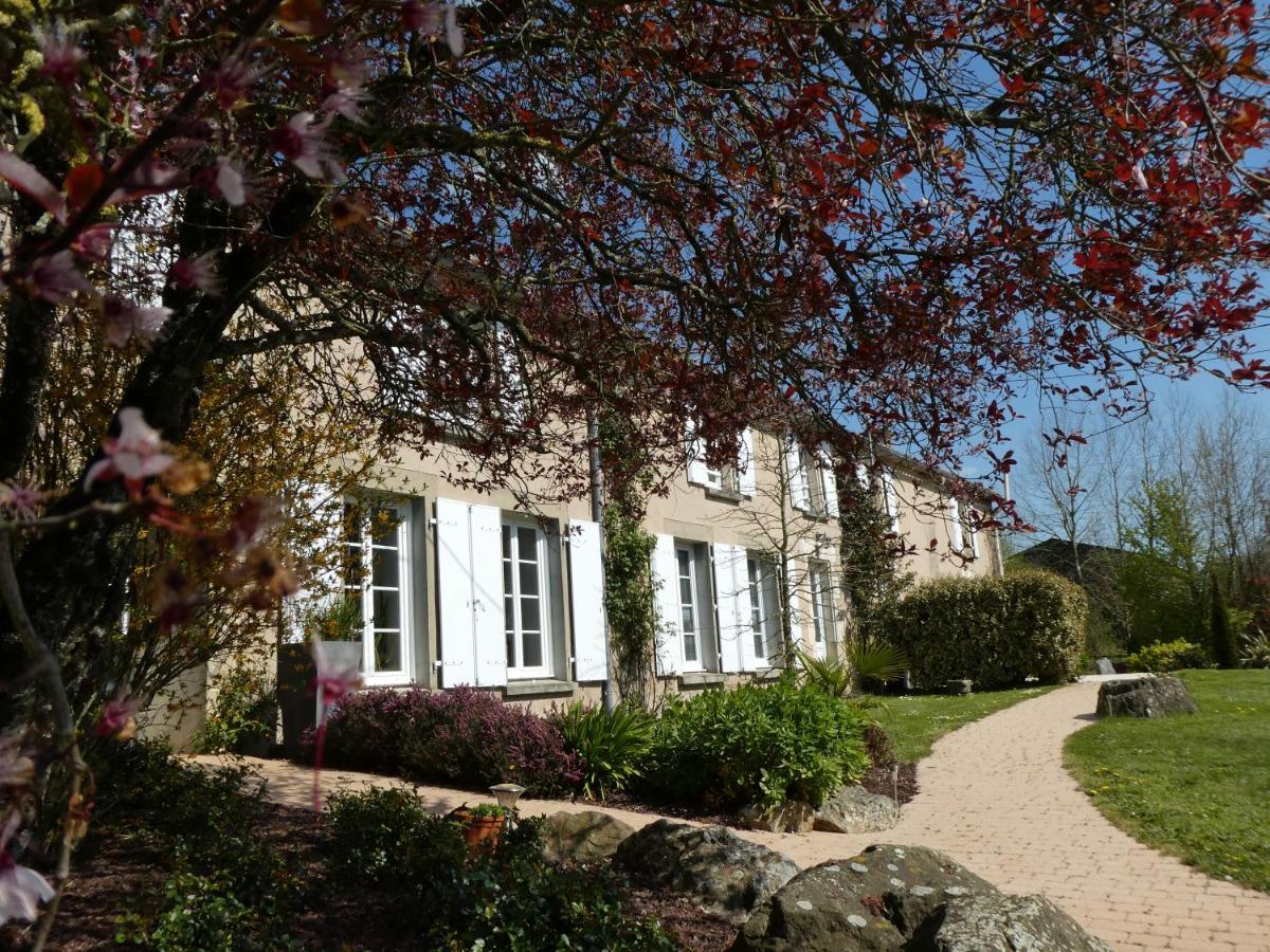 Chambres D'Hotes La Charriere Cheffois Exterior photo