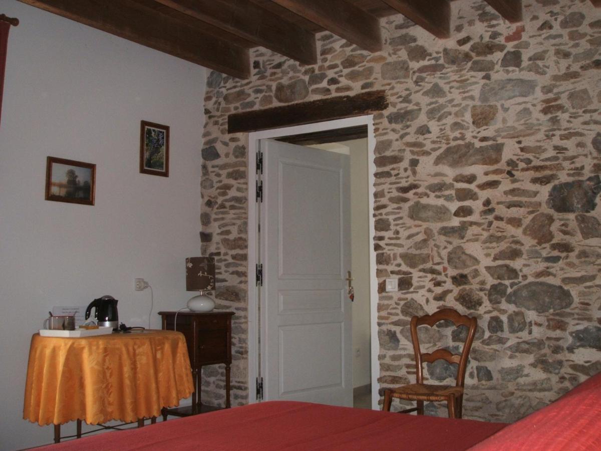 Chambres D'Hotes La Charriere Cheffois Exterior photo